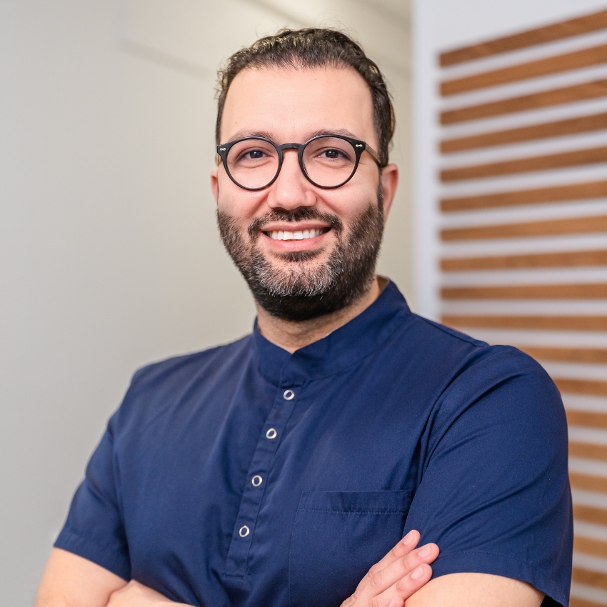 Zahnarzt | Zahnärzte im Sassehaus Dr. Arash Razavi